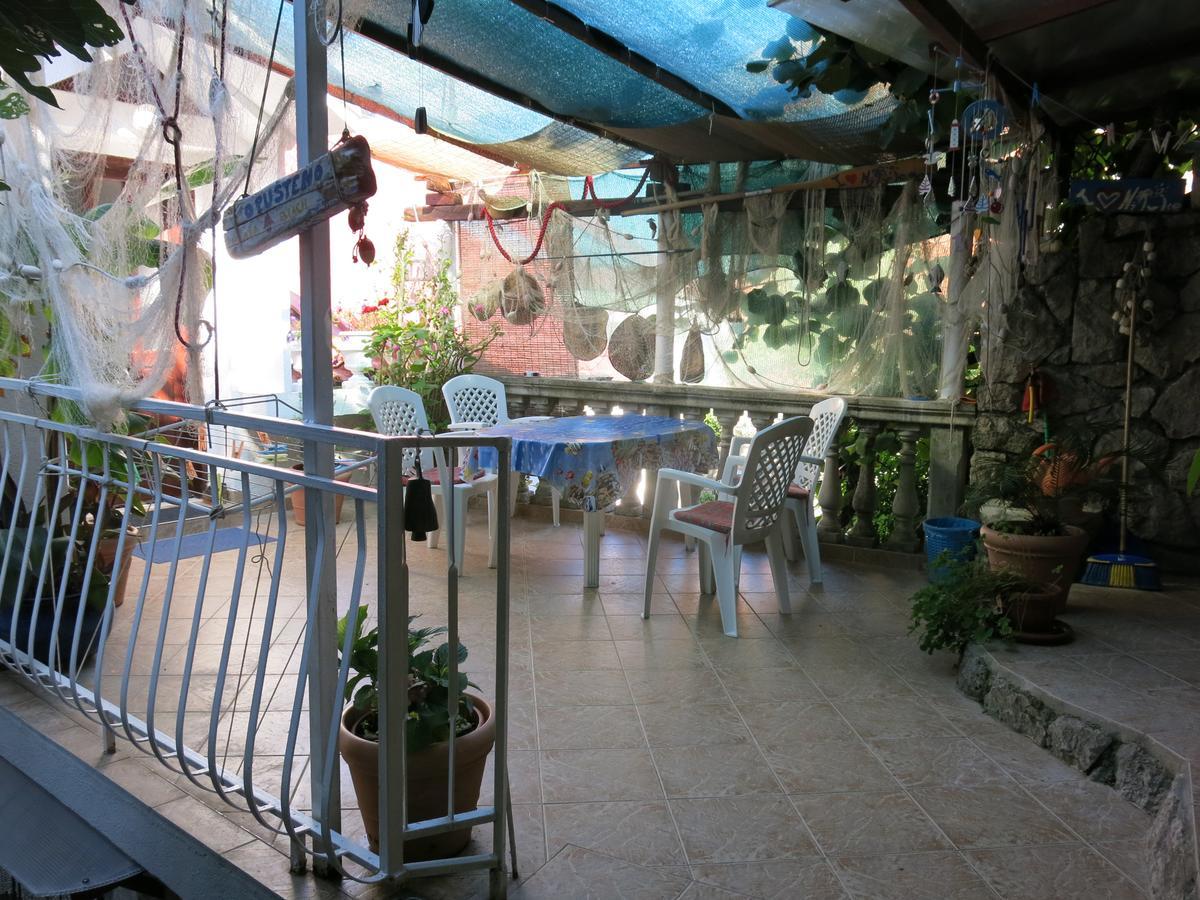 Apartment "I Love Njivice" تْشيرسيك نوفي المظهر الخارجي الصورة